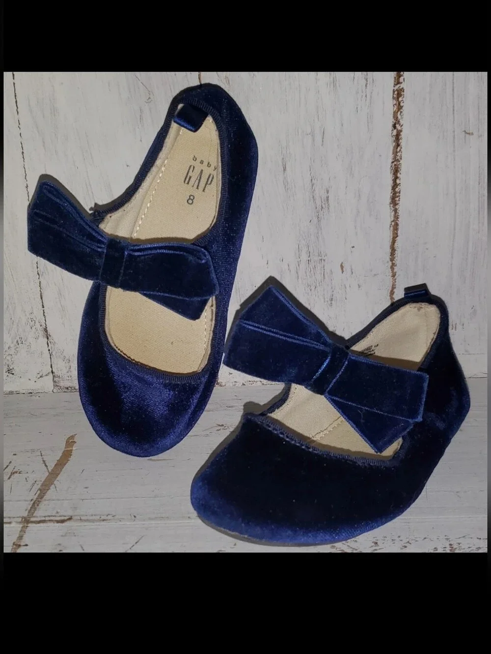 GAP Navy Velvet Bow Mary Janes Size 8 Toddler